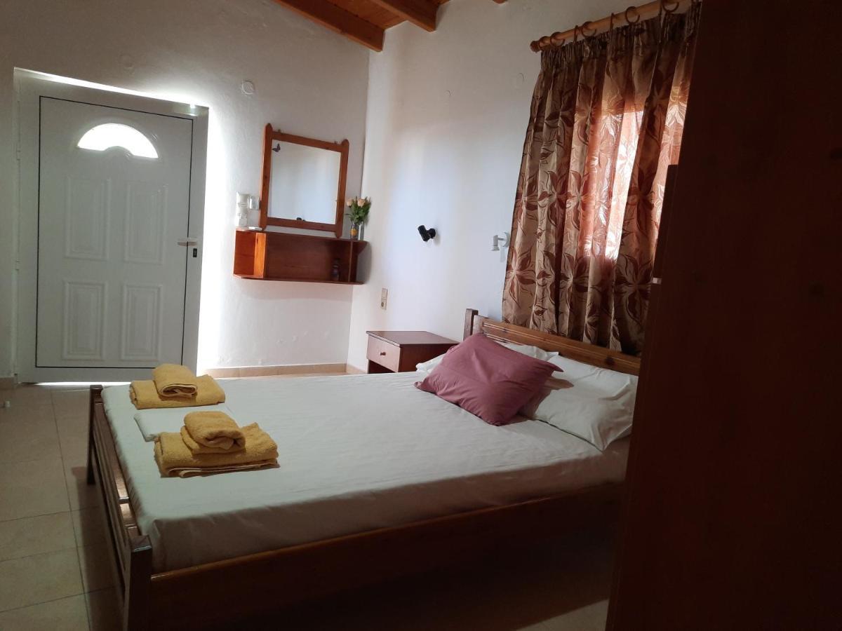 Voula Beach Lentas Ngoại thất bức ảnh